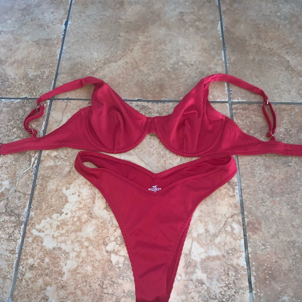 Hollister bathing suit